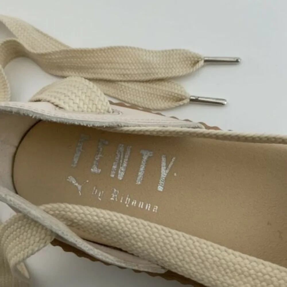 Fenty Puma by Rihanna Leather Bow Front Platform Creeper Sandals 7.5